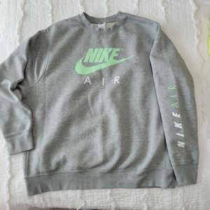 Nike Air Crewneck Sweatshirt  XL NWOT Light Gray & Pistachio Gender Neutral